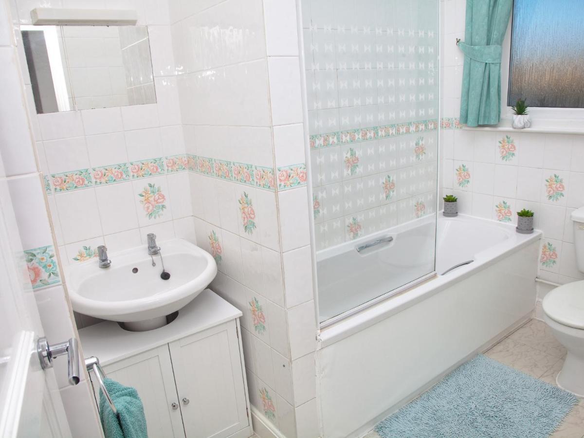 Weymouth Bay Apartment B 外观 照片
